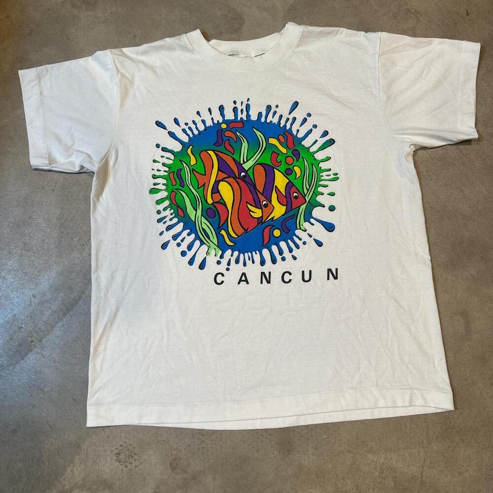 Vintage 90s Single-Stitch Cancun Fish Nature Shirt Size XL